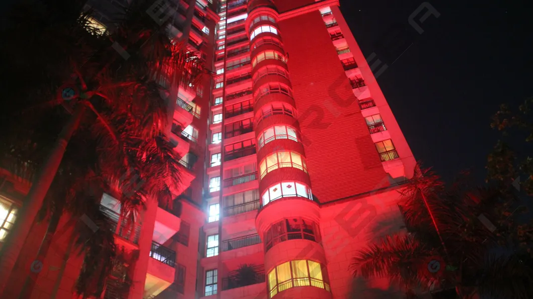 18LEDs*12W RGBWA UL 6 in 1 Outdoor LED Wall Washer Stage Light